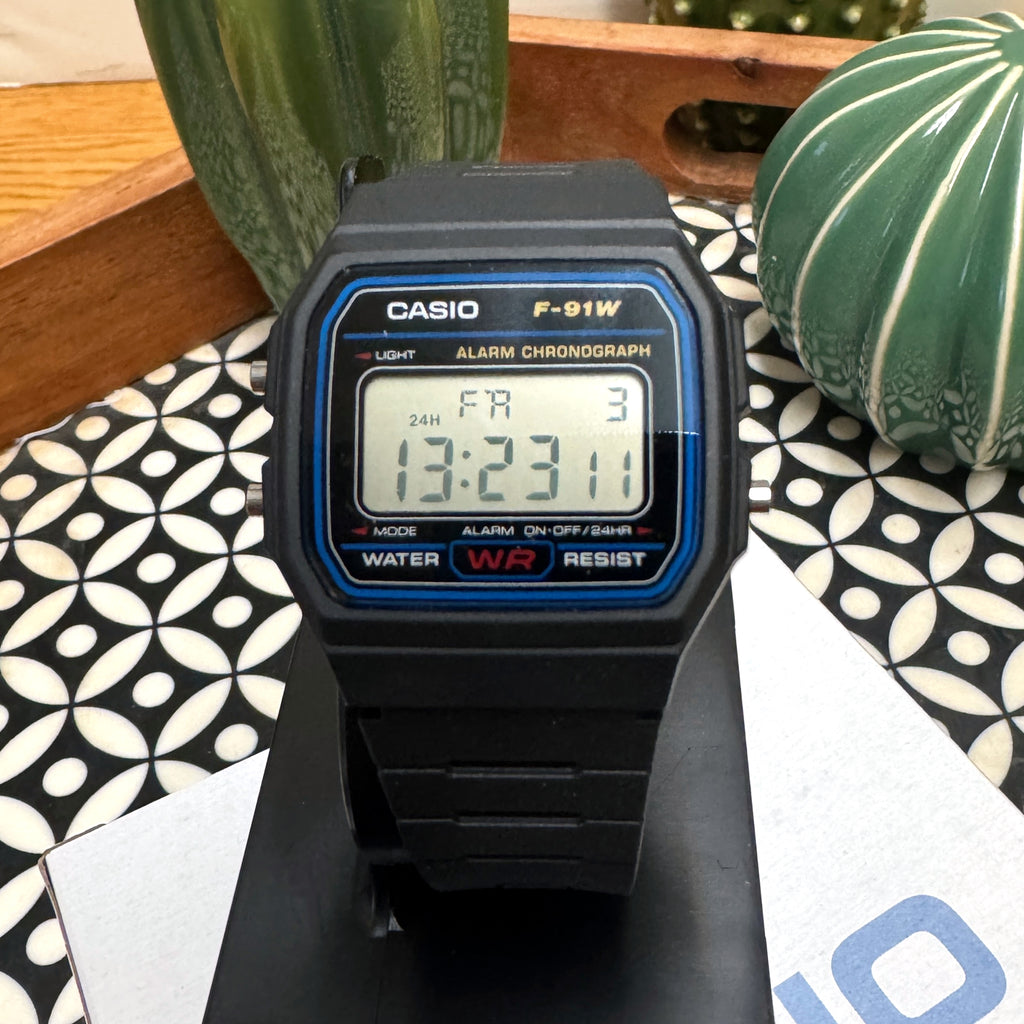 CASIO F91W-1 Men's Classic Resin Strap Sport Wristwatch